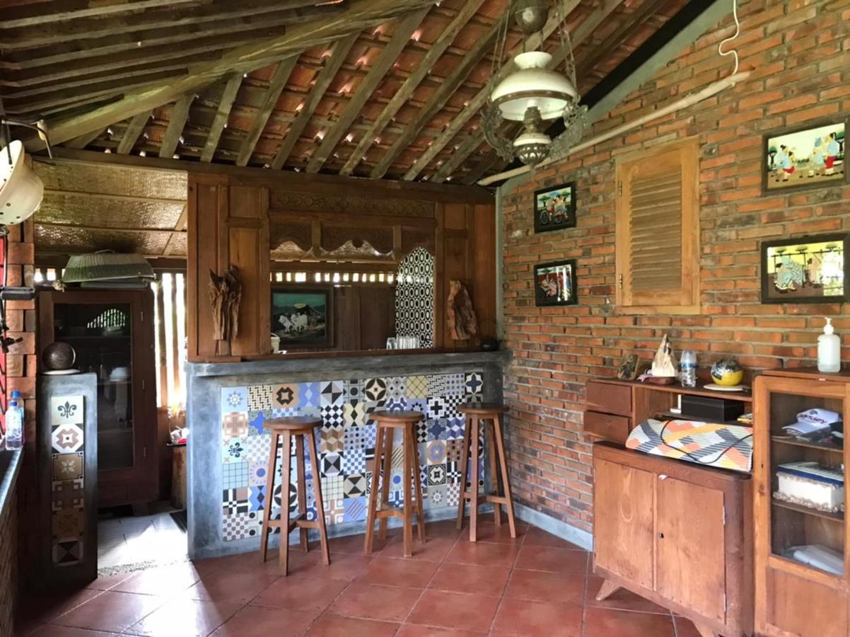Legiyem Homestay Yogyakarta Exterior photo