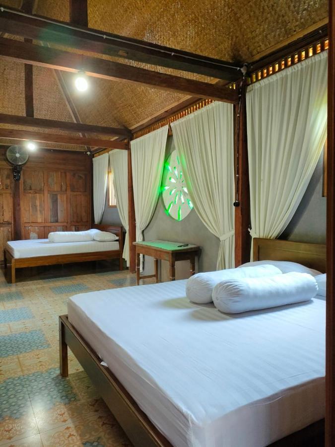 Legiyem Homestay Yogyakarta Exterior photo